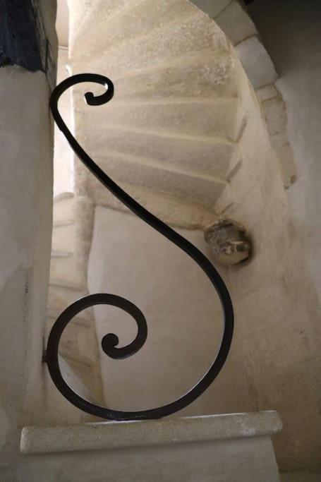 Apartamento Uzes Centre Quartiers Des Arts Charme De L'Ancien Exterior foto
